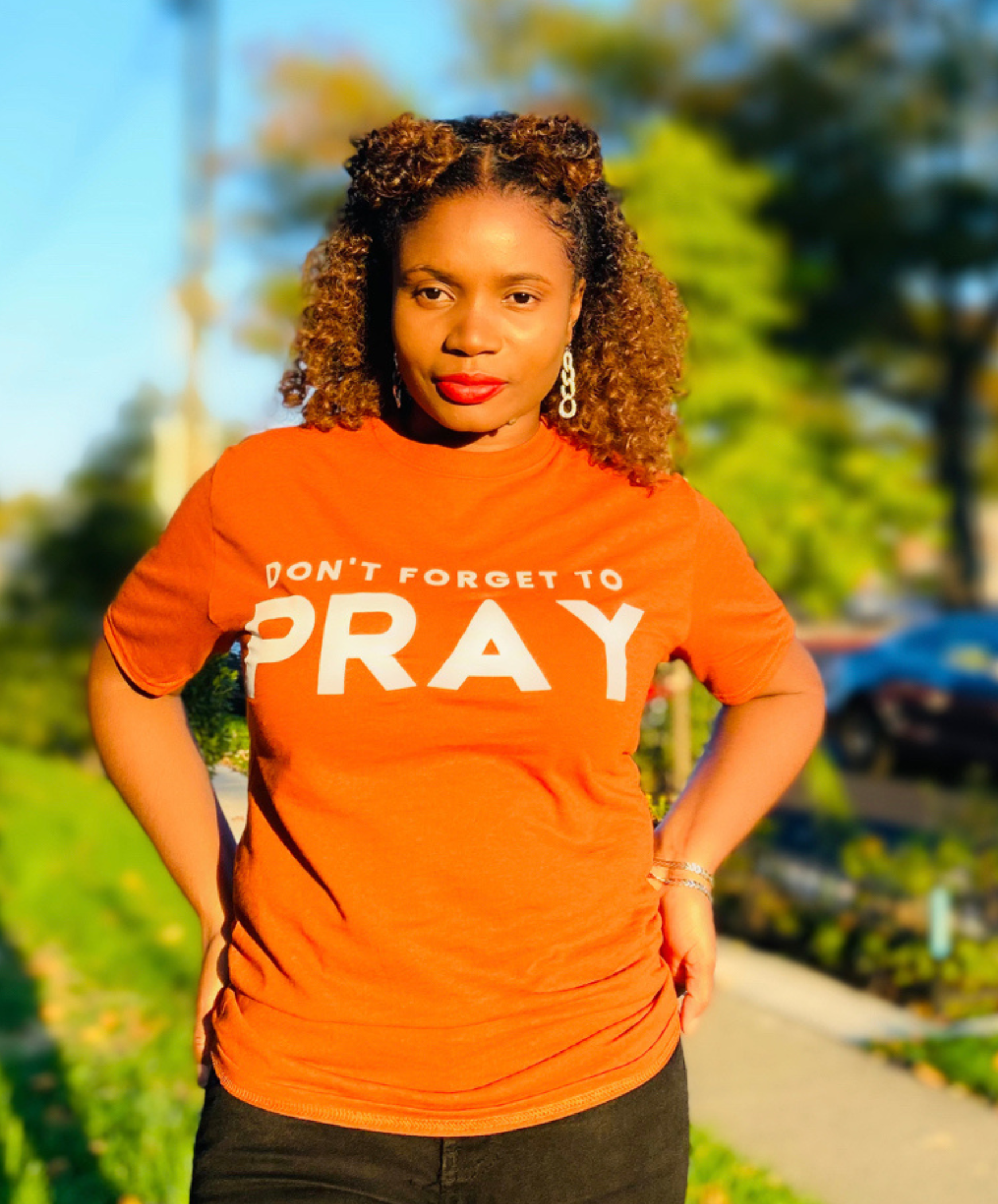 Don't Forget to Pray t-shirt Orange
